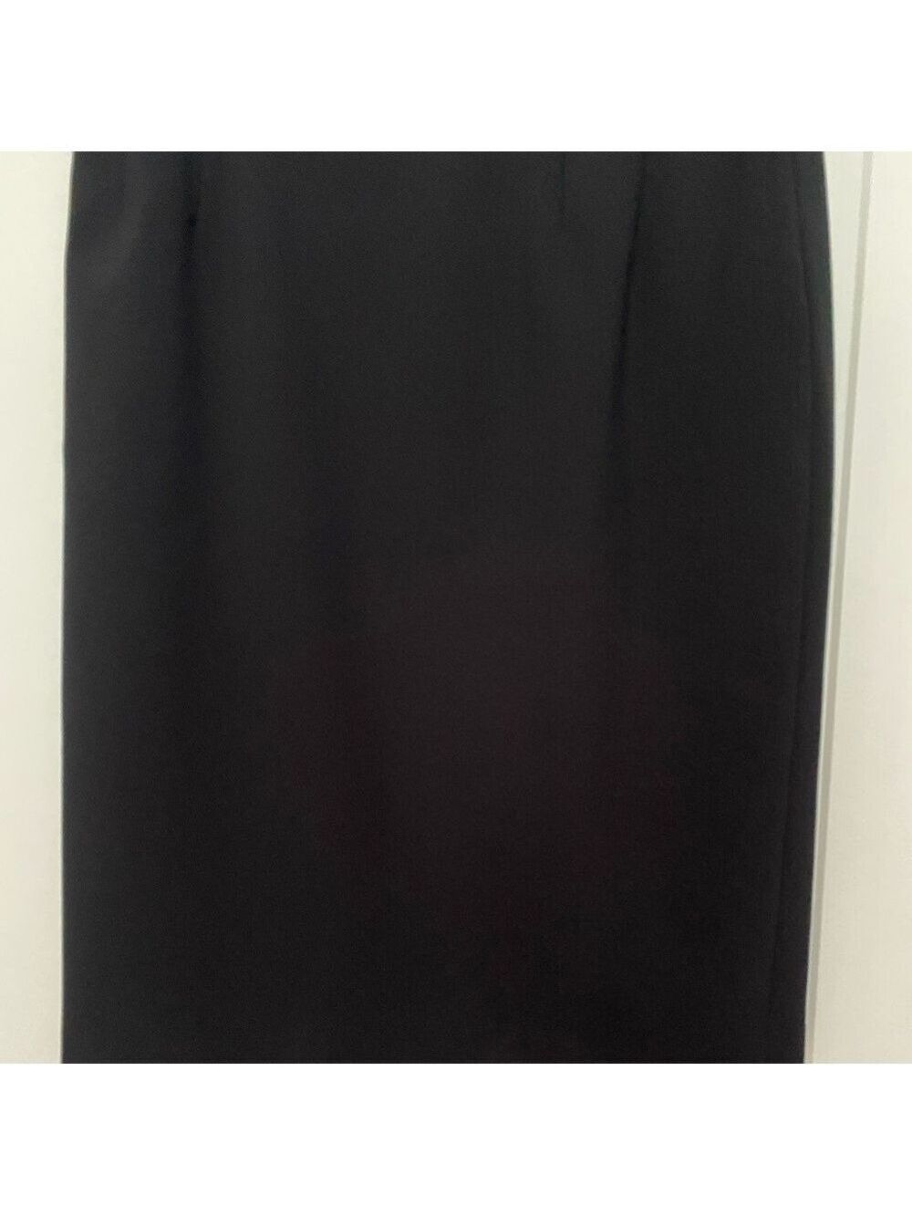 Kasper Black A-Line Skirt | Size 12 | Classic Workwear Staple - Picture 3 of 6